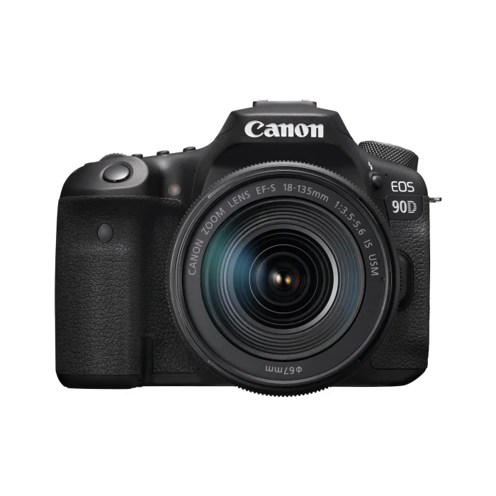 Canon EOS 90D & 18-135 IS USM